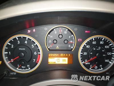 Zdjęcie 9 z 12 samochodu: 2008 NISSAN TITAN XE VIN:1N6AA07D58N351380 - miniatura