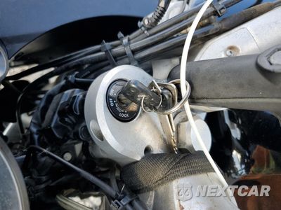 Zdjęcie 8 z 9 samochodu: 2008 YAMAHA FJR1300 A VIN:JYARP15E78A004450 - miniatura