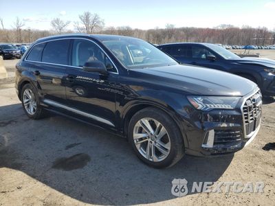 Czwarte zdjęcie samochodu z boku: 2020 AUDI Q7 PRESTIGE VIN:WA1VXAF70LD006643 - miniatura