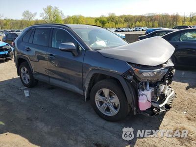Czwarte zdjęcie samochodu z boku: 2025 TOYOTA RAV4 LE VIN:2T3BWRFVXSW273458 - miniatura