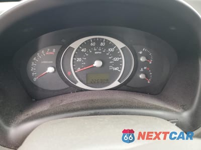 Zdjęcie 9 z 15 samochodu: 2007 HYUNDAI TUCSON SE VIN:KM8JN72D37U574931 - miniatura