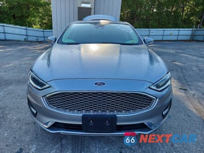 Piąte zdjęcie samochodu w środku: 2020 FORD FUSION TITANIUM VIN:3FA6P0D92LR117376 - miniatura