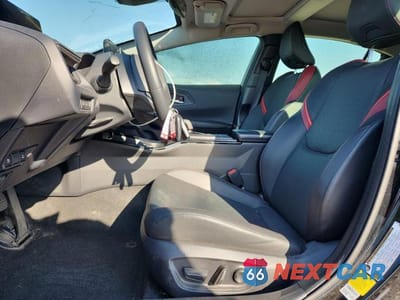 Zdjęcie 7 z 12 samochodu: 2024 TOYOTA PRIUS PRIME XSE VIN:JTDACACU1R3029647 - miniatura