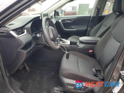 Zdjęcie 7 z 14 samochodu: 2025 TOYOTA RAV4 XLE VIN:2T3P1RFV1SC531372 - miniatura