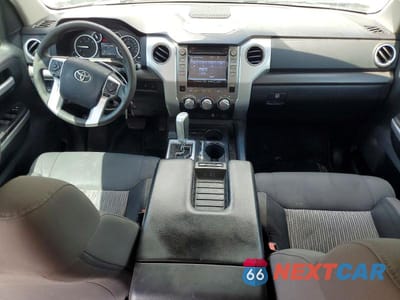 Zdjęcie 8 z 11 samochodu: 2014 TOYOTA TUNDRA CREWMAX SR5 VIN:5TFEY5F1XEX151082 - miniatura
