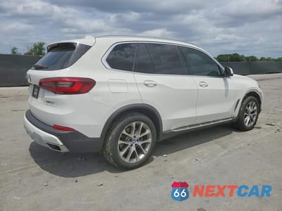Trzecie zdjęcie samochodu z tyłu: 2021 BMW X5 SDRIVE 40I VIN:5UXCR4C00M9F17887 - miniatura