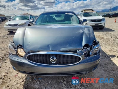 Piąte zdjęcie samochodu w środku: 2005 BUICK LACROSSE CX VIN:2G4WC532351230750 - miniatura