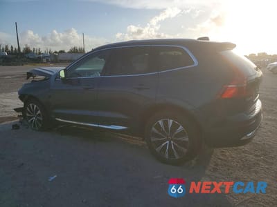 Drugie zdjęcie samochodu z przodu: 2023 VOLVO XC60 PLUS VIN:YV4L12RE0P1391480 - miniatura