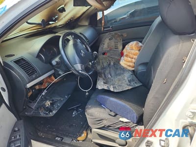 Zdjęcie 7 z 12 samochodu: 2011 NISSAN SENTRA 2.0 VIN:3N1AB6AP2BL666234 - miniatura