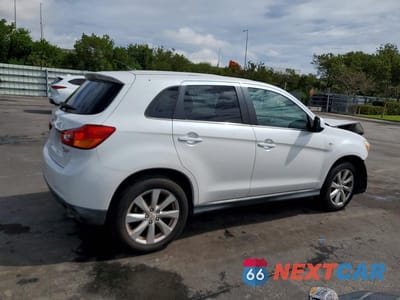 Trzecie zdjęcie samochodu z tyłu: 2014 MITSUBISHI OUTLANDER SPORT SE VIN:4A4AP4AU4EE006895 - miniatura