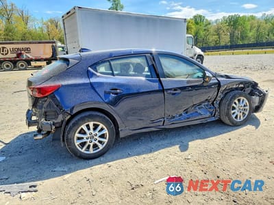 Trzecie zdjęcie samochodu z tyłu: 2016 MAZDA 3 TOURING VIN:JM1BM1M77G1338140 - miniatura