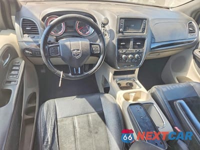 Zdjęcie 8 z 13 samochodu: 2018 DODGE GRAND CARAVAN SXT VIN:2C4RDGCGXJR267411 - miniatura