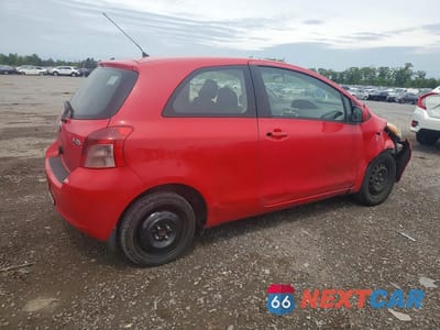 Trzecie zdjęcie samochodu z tyłu: 2008 TOYOTA YARIS BASE VIN:JTDJT903585164739 - miniatura