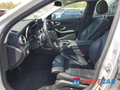 Zdjęcie 7 z 12 samochodu: 2016 MERCEDES-BENZ C 300 4MATIC VIN:55SWF4KBXGU175350 - miniatura