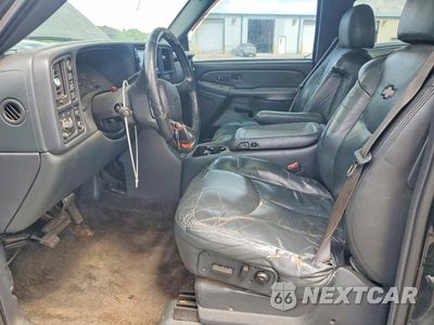 Zdjęcie 7 z 11 samochodu: 2002 CHEVROLET AVALANCHE K1500 VIN:3GNEK13T12G127650 - miniatura