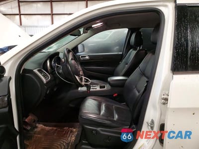 Zdjęcie 7 z 13 samochodu: 2012 JEEP GRAND CHEROKEE LAREDO VIN:1C4RJFAG4CC181660 - miniatura