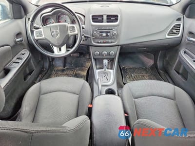 Zdjęcie 8 z 12 samochodu: 2012 DODGE AVENGER SXT VIN:1C3CDZCB2CN265789 - miniatura