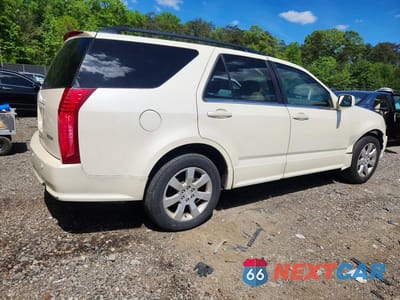 Trzecie zdjęcie samochodu z tyłu: 2006 CADILLAC SRX VIN:1GYEE637060137137 - miniatura