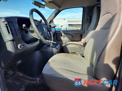 Zdjęcie 7 z 13 samochodu: 2015 CHEVROLET EXPRESS G3500 DELIVERY VAN VIN:1GCZGTCF9F1265572 - miniatura