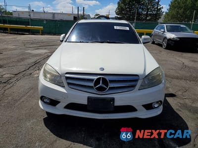 Piąte zdjęcie samochodu w środku: 2009 MERCEDES-BENZ C 300 VIN:WDDGF54X79R070899 - miniatura