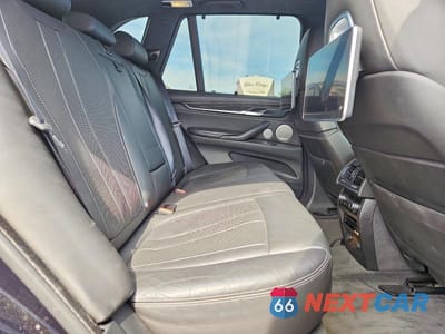 Zdjęcie 10 z 12 samochodu: 2017 BMW X5 M VIN:5YMKT6C34H0U39407 - miniatura