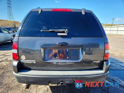 Zdjęcie 6 z 14 samochodu: 2007 FORD EXPLORER XLT VIN:1FMEU73847UB79808 - miniatura