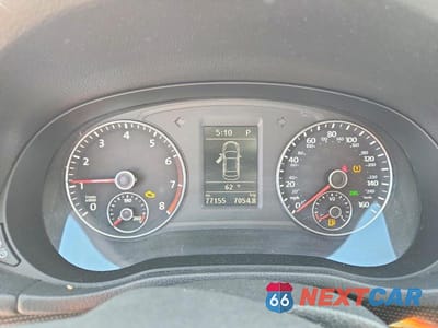 Zdjęcie 9 z 12 samochodu: 2015 VOLKSWAGEN PASSAT SE VIN:1VWBS7A38FC096761 - miniatura