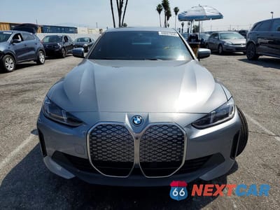 Piąte zdjęcie samochodu w środku: 2025 BMW I4 EDRIVE 40 VIN:WBY23HD06SFU15850 - miniatura