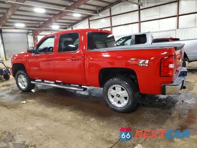 Drugie zdjęcie samochodu z przodu: 2012 CHEVROLET SILVERADO K1500 LT VIN:3GCPKSE76CG226182 - miniatura