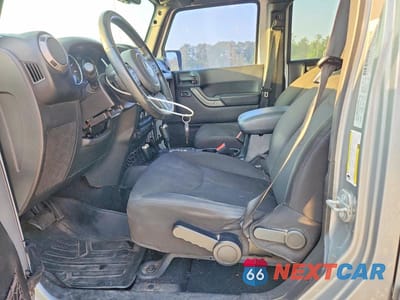 Zdjęcie 7 z 13 samochodu: 2015 JEEP WRANGLER UNLIMITED SPORT VIN:1C4HJWDG4FL528657 - miniatura