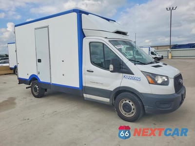 Czwarte zdjęcie samochodu z boku: 2021 FORD TRANSIT DELIVERY TRUCK VIN:1FDBW5Z80MKA96425 - miniatura