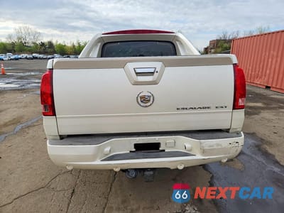 Zdjęcie 6 z 13 samochodu: 2005 CADILLAC ESCALADE EXT VIN:3GYEK62N85G144923 - miniatura