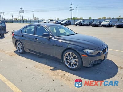 Czwarte zdjęcie samochodu z boku: 2015 BMW 320 I VIN:WBA3B1G51FNT04476 - miniatura