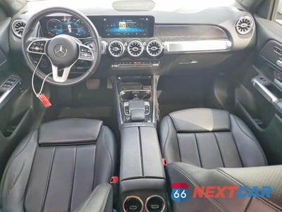 Zdjęcie 8 z 12 samochodu: 2021 MERCEDES-BENZ GLB 250 VIN:W1N4M4GBXMW067348 - miniatura