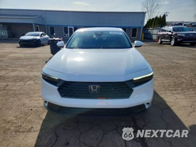 Piąte zdjęcie samochodu w środku: 2023 HONDA ACCORD EX VIN:1HGCY1F38PA045481 - miniatura