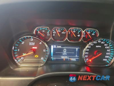 Zdjęcie 9 z 11 samochodu: 2018 CHEV SILVERADO K1500 LT VIN:3GCUKREC8JG359872 - miniatura