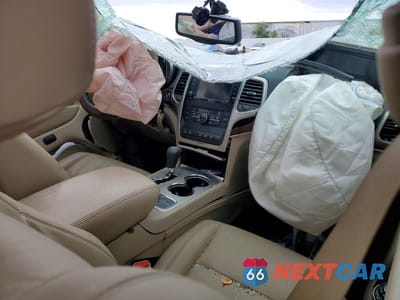 Zdjęcie 8 z 12 samochodu: 2011 JEEP GRAND CHEROKEE LIMITED VIN:1J4RR5GT0BC647620 - miniatura