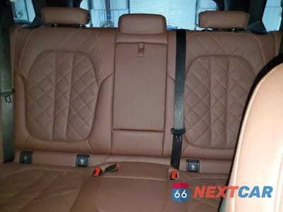 Zdjęcie 10 z 13 samochodu: 2026 BMW X5 XDRIVE50E VIN:5UX43EU08T9276201 - miniatura