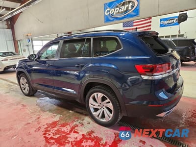 Drugie zdjęcie samochodu z przodu: 2021 VOLKSWAGEN ATLAS SE VIN:1V2HR2CA9MC591828 - miniatura