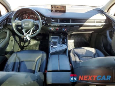 Zdjęcie 8 z 13 samochodu: 2019 AUDI Q7 PREMIUM PLUS VIN:WA1LAAF75KD002112 - miniatura