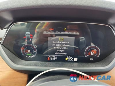 Zdjęcie 9 z 13 samochodu: 2022 AUDI E-TRON GT PREMIUM PLUS VIN:WAUFJBFWXN7010450 - miniatura