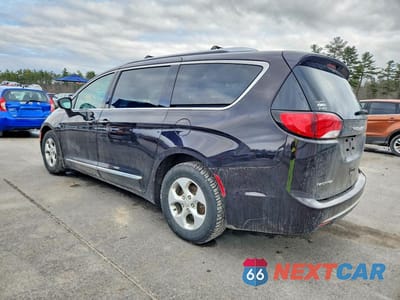 Drugie zdjęcie samochodu z przodu: 2017 CHRYSLER PACIFICA VIN:2C4RC1EG9HR653664 - miniatura