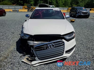 Piąte zdjęcie samochodu w środku: 2013 AUDI S4 PREMIUM PLUS VIN:WAUBGAFL4DA162593 - miniatura