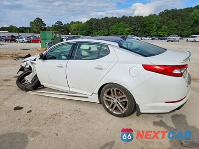 Drugie zdjęcie samochodu z przodu: 2013 KIA OPTIMA SX VIN:5XXGR4A65DG105586 - miniatura
