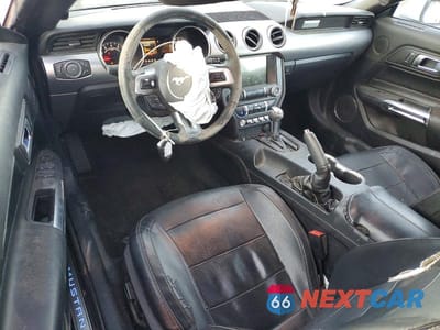 Zdjęcie 8 z 12 samochodu: 2018 FORD MUSTANG VIN:1FATP8UH6J5133444 - miniatura