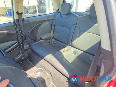 Zdjęcie 6 z 10 samochodu: 2012 MINI COOPER S VIN:WMWSV3C52CT385869 - miniatura