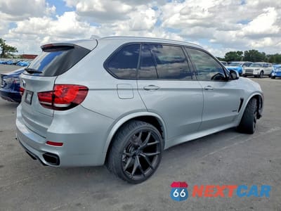 Trzecie zdjęcie samochodu z tyłu: 2017 BMW X5 XDRIVE50I VIN:5UXKR6C51H0J84514 - miniatura