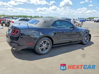 Trzecie zdjęcie samochodu z tyłu: 2014 FORD MUSTANG VIN:1ZVBP8EMXE5248746 - miniatura
