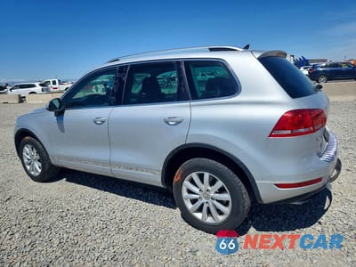 Drugie zdjęcie samochodu z przodu: 2013 VOLKSWAGEN TOUAREG V6 VIN:WVGEF9BP2DD006833 - miniatura