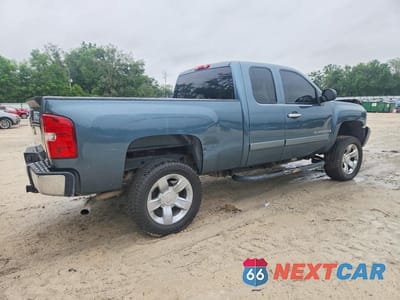 Trzecie zdjęcie samochodu z tyłu: 2008 CHEVROLET SILVERADO K1500 VIN:2GCEK19J381121008 - miniatura